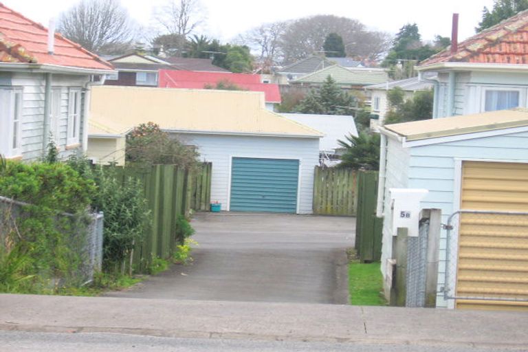 Photo of property in 5b Coles Crescent, Papakura, 2110