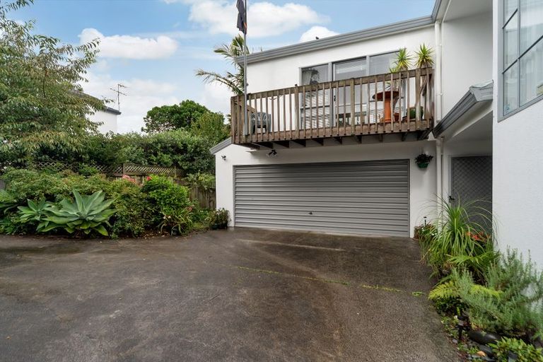 Photo of property in 4b Aramoana Avenue, Devonport, Auckland, 0624