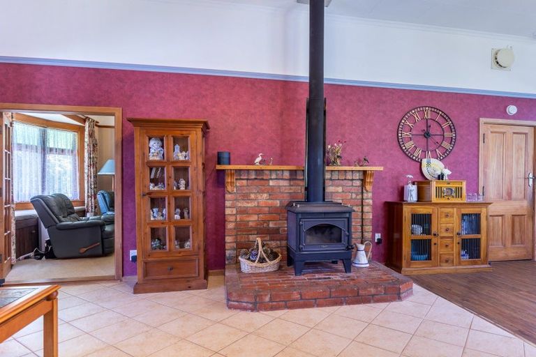 Photo of property in 563 Koputaroa Road, Koputaroa, Levin, 5575