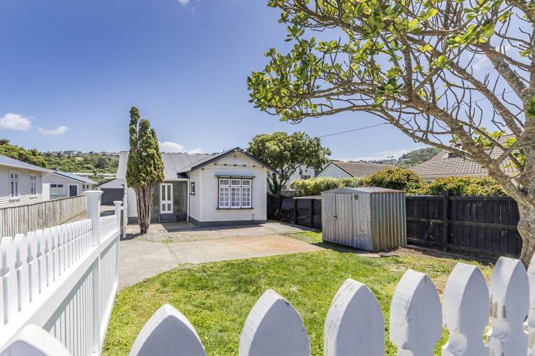 Photo of property in 99 Darlington Road, Miramar, Wellington, 6022