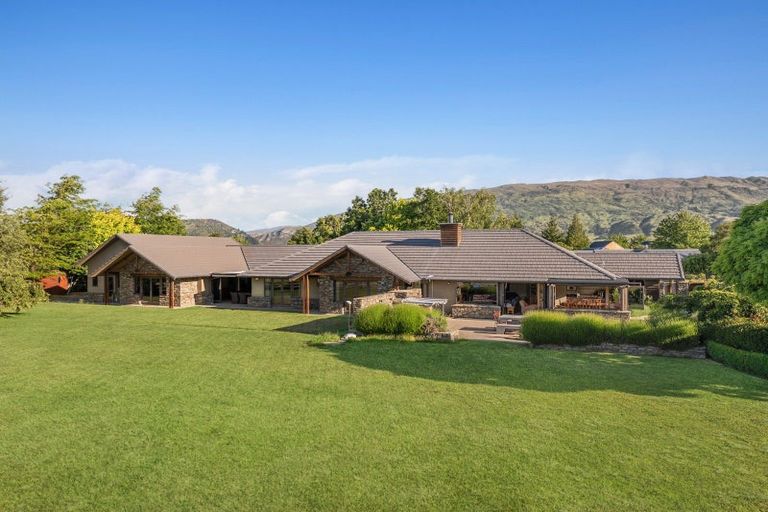Photo of property in 6/71 Cardrona Valley Road, Wanaka, 9382