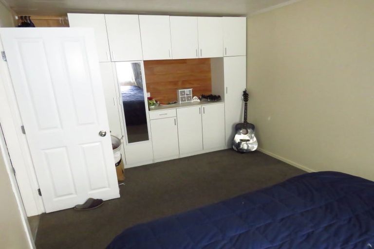 Photo of property in 5 Fonblanque Street, Westport, 7825