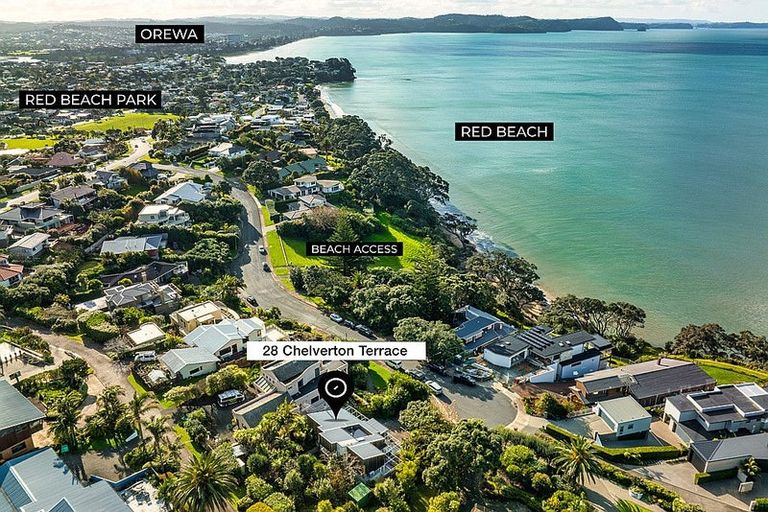 Photo of property in 28 Chelverton Terrace, Red Beach, 0932