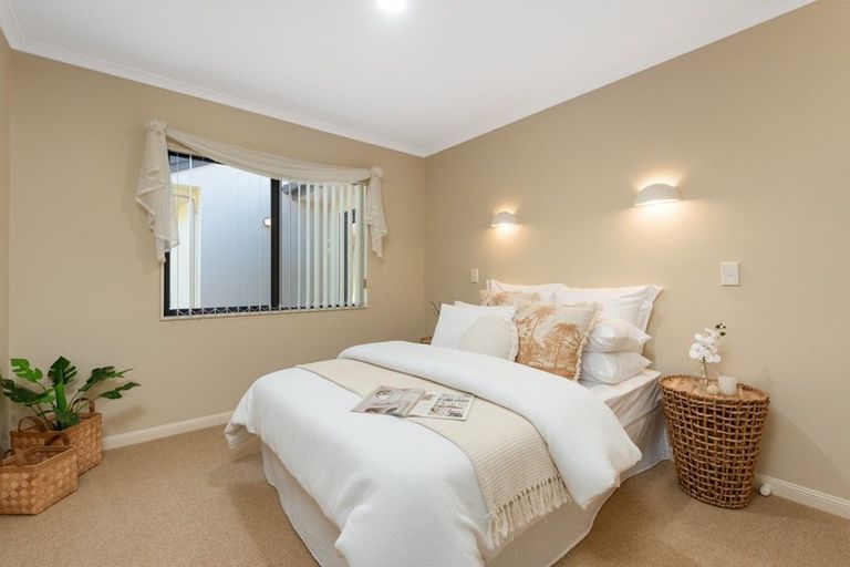 Photo of property in 98 Santa Monica Drive, Papamoa Beach, Papamoa, 3118