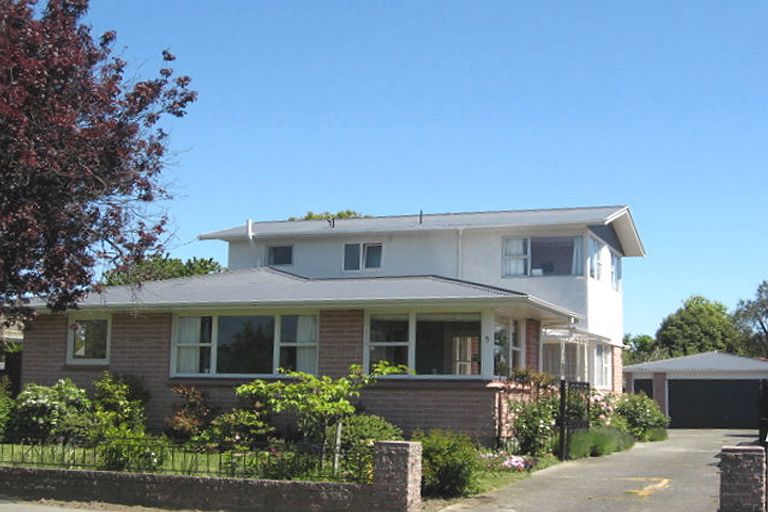 Photo of property in 5 Chedworth Avenue, Bishopdale, Christchurch, 8053