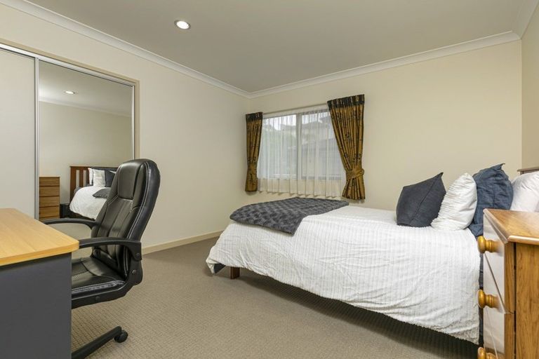 Photo of property in 30e Schnapper Rock Road, Schnapper Rock, Auckland, 0632