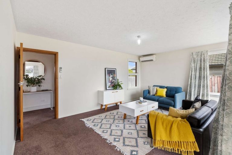 Photo of property in 39 Lake Terrace Road, Burwood, Christchurch, 8061