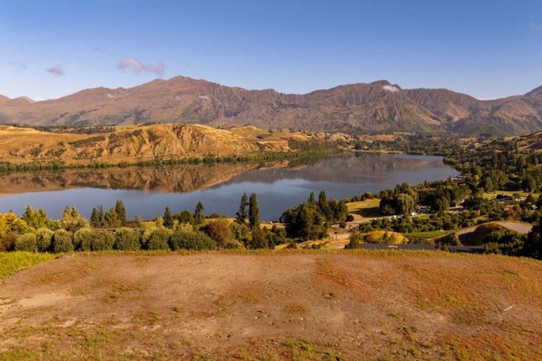 Photo of property in 101 Jean Robins Drive, Lake Hayes, Queenstown, 9371