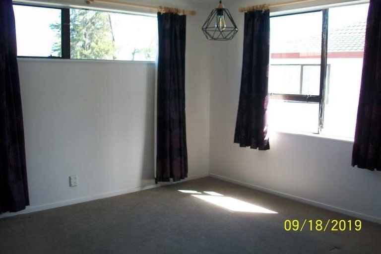 Photo of property in 1/42 Borich Road, Sunnyvale, Auckland, 0612