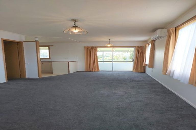 Photo of property in 27 Hall Road, Matua, Tauranga, 3110