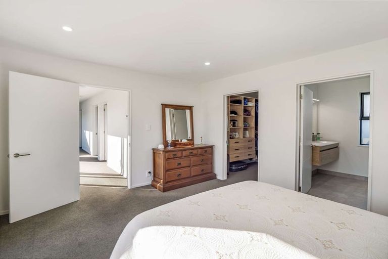 Photo of property in 8 Beak Street, Rolleston, 7615