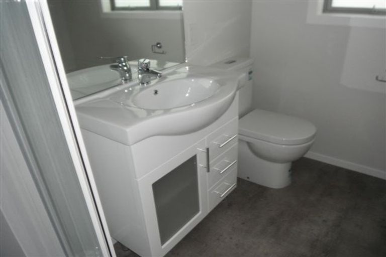 Photo of property in 14a Hiwi Crescent, Titahi Bay, Porirua, 5022