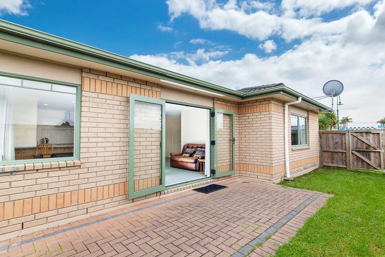 Photo of property in 45 Lazurite Drive, Westgate, Auckland, 0614