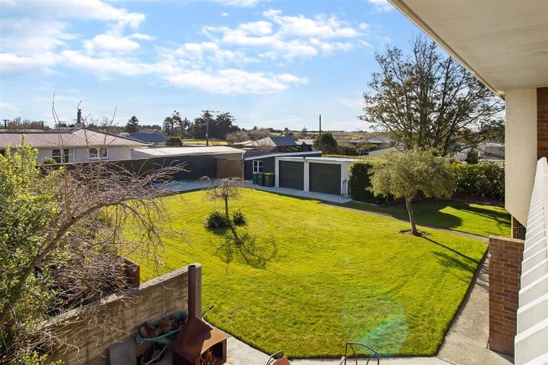 Photo of property in 6 Exeter Street, Waimate, 7924
