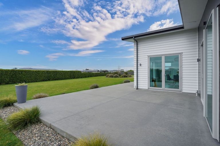 Photo of property in 11 Majestic Chance, Seaward Bush, Invercargill, 9812