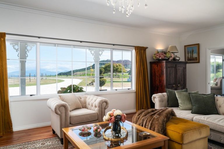 Photo of property in 36 Kaiapo Road, Acacia Bay, Taupo, 3385