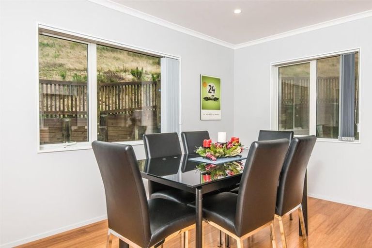 Photo of property in 3 Gatley Grove, Churton Park, Wellington, 6037