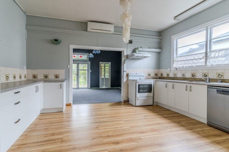 Photo of property in 21 East Avenue, Saint Kilda, Dunedin, 9012