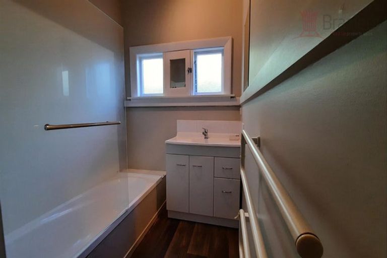 Photo of property in 67b Windermere Road, Papanui, Christchurch, 8053