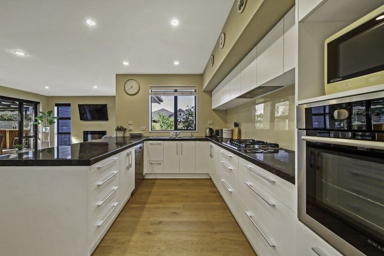 Photo of property in 4 Melville Crescent, Rolleston, 7614