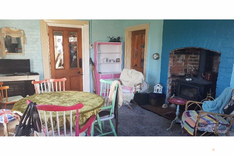 Photo of property in 14 Exeter Street, Waimate, 7924