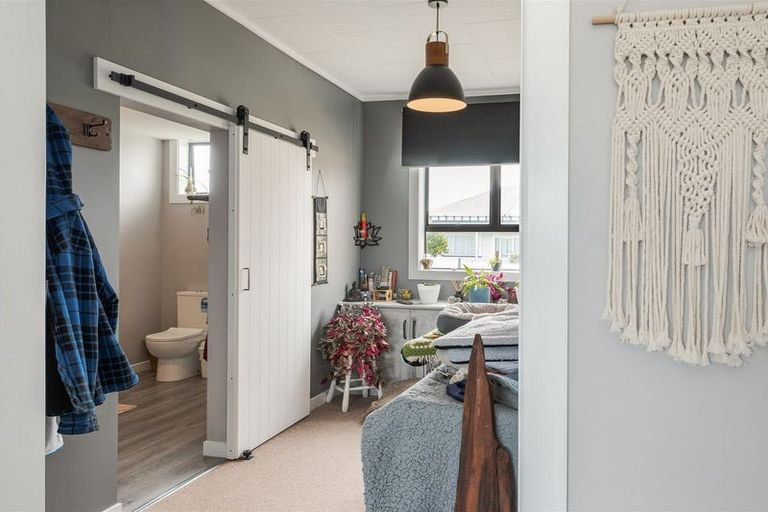 Photo of property in 20 Bentham Street, Westport, 7825