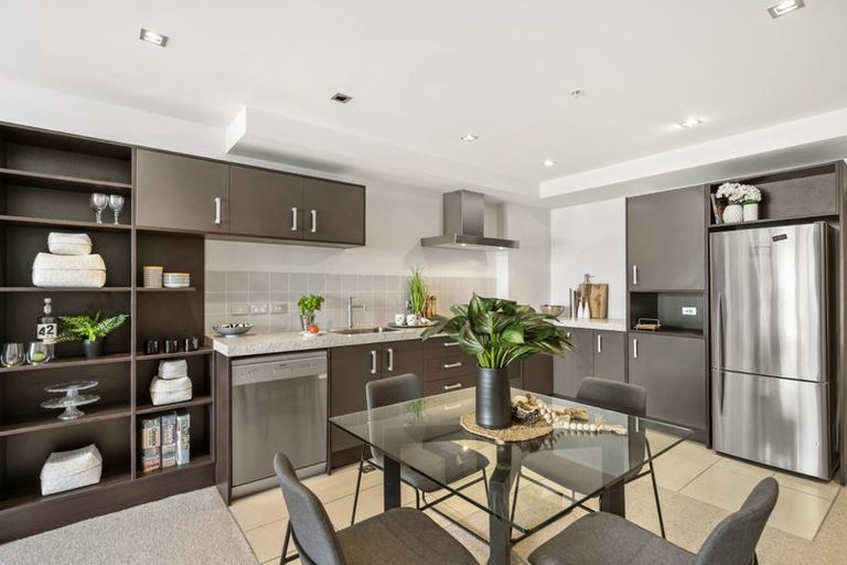 Photo of property in Monument Apartments, 6c/245 Wakefield Street, Te Aro, Wellington, 6011