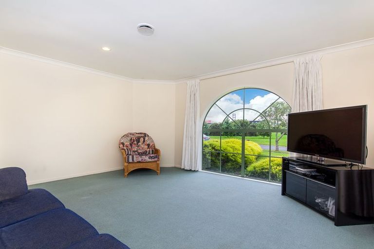 Photo of property in 45 Lazurite Drive, Westgate, Auckland, 0614