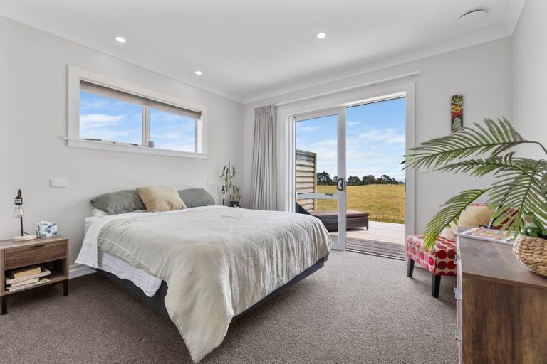 Photo of property in 11 Leith Road, Okato, New Plymouth, 4374