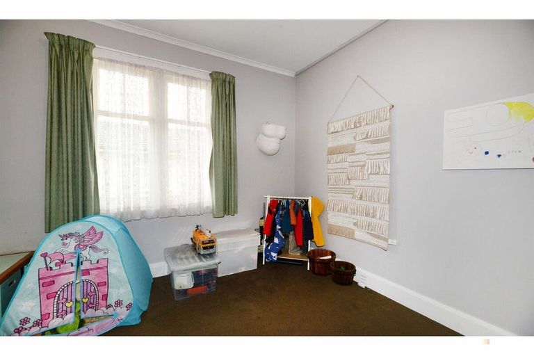 Photo of property in 23 Harris Street, Waimate, 7924