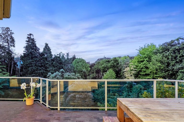 Photo of property in 15 Shortland Street, Lower Vogeltown, New Plymouth, 4310