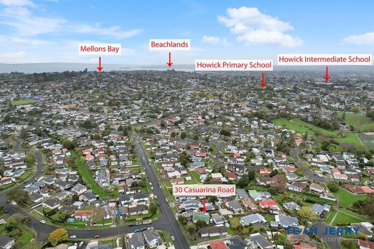 Photo of property in 30 Casuarina Road, Half Moon Bay, Auckland, 2012