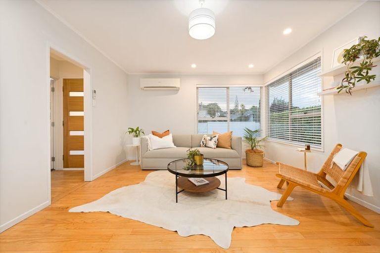 Photo of property in 26a Finlow Drive, Te Atatu South, Auckland, 0610