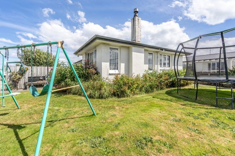 Photo of property in 6 Nevis Crescent, Grasmere, Invercargill, 9810