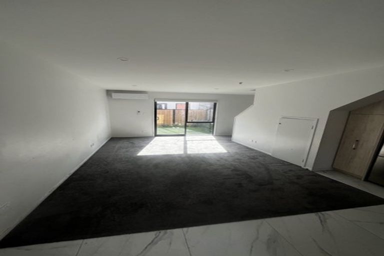 Photo of property in 4/3 Milne Crescent, Taita, Lower Hutt, 5011