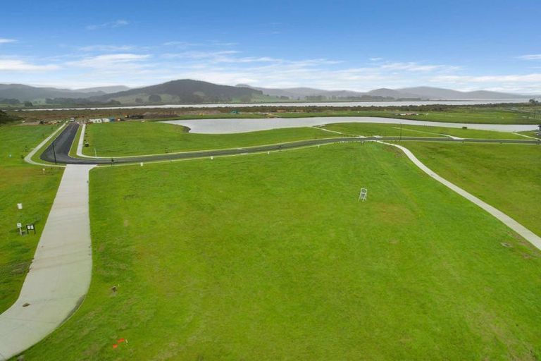 Photo of property in 101 Karearea Way, Matarangi, 3592