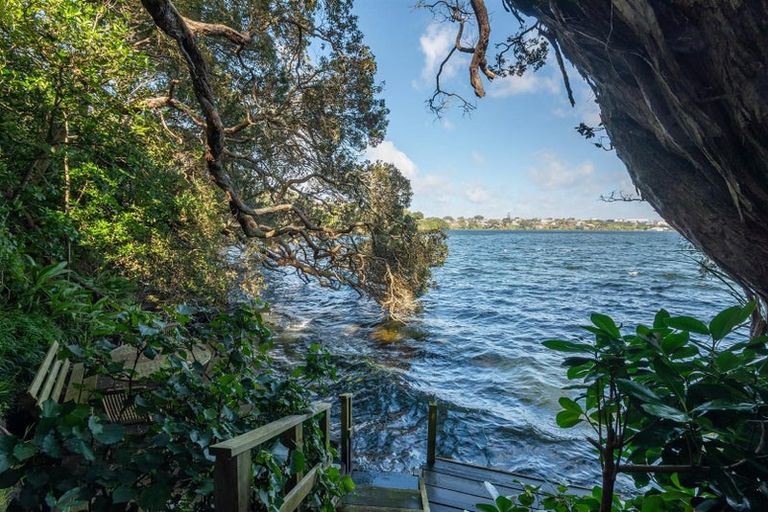 Photo of property in 13/212 Hurstmere Road, Takapuna, Auckland, 0622