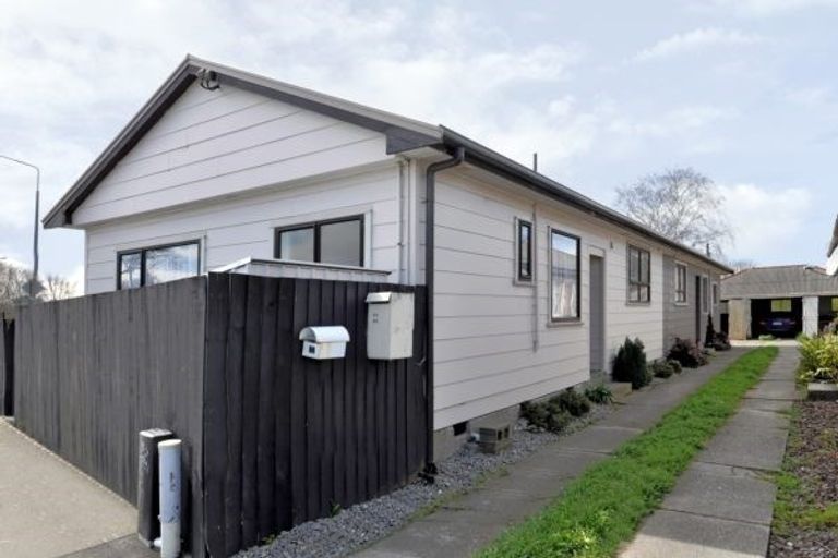Photo of property in 1/34 Whitmore Street, Edgeware, Christchurch, 8013
