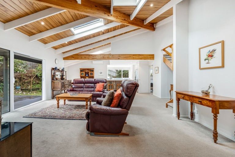 Photo of property in 92a Beach Road, Mellons Bay, Auckland, 2014