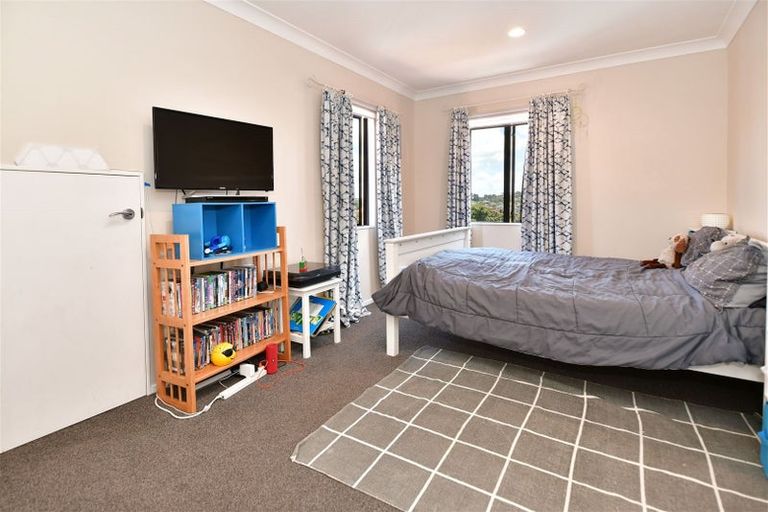Photo of property in 11 Alverna View, Gulf Harbour, Whangaparaoa, 0930