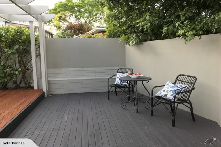 Photo of property in 13a Davita Place, Farm Cove, Auckland, 2012