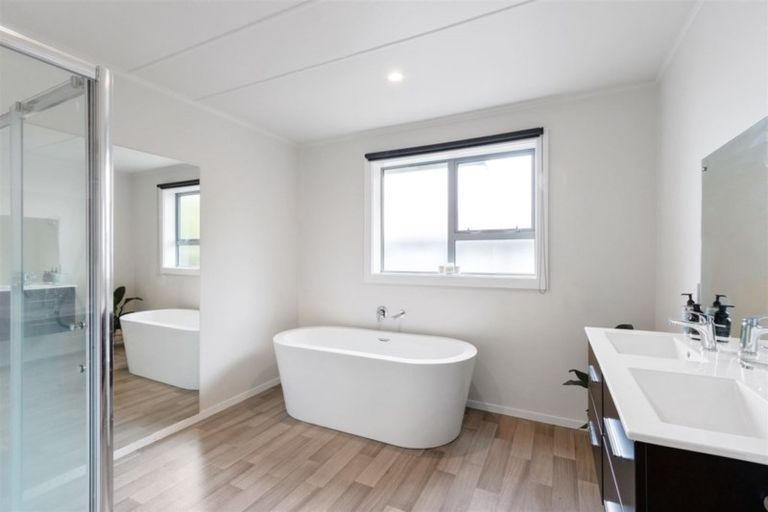 Photo of property in 62 Rowley Avenue, Hoon Hay, Christchurch, 8025