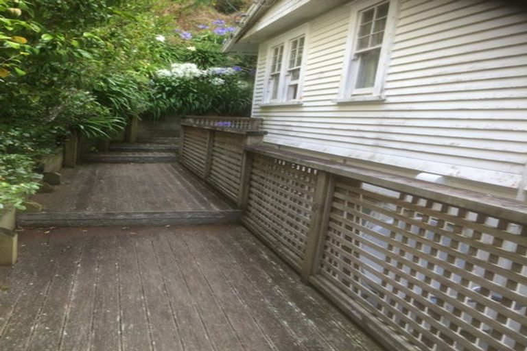 Photo of property in 80 Upland Road, Kelburn, Wellington, 6012