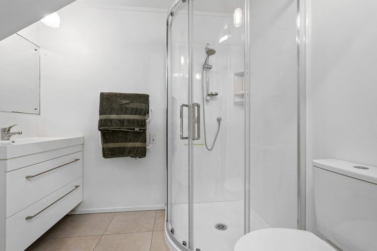 Photo of property in 40a Duncansby Road, Stanmore Bay, Whangaparaoa, 0932