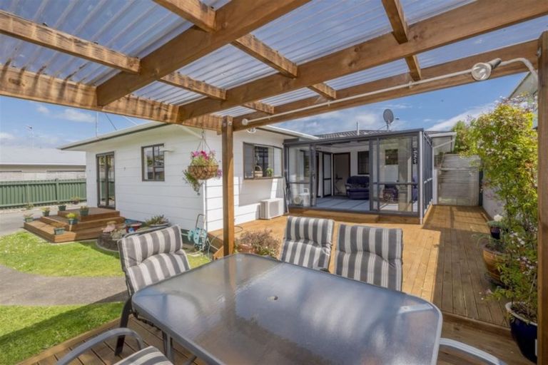 Photo of property in 56 Rimu Street, Levin, 5510