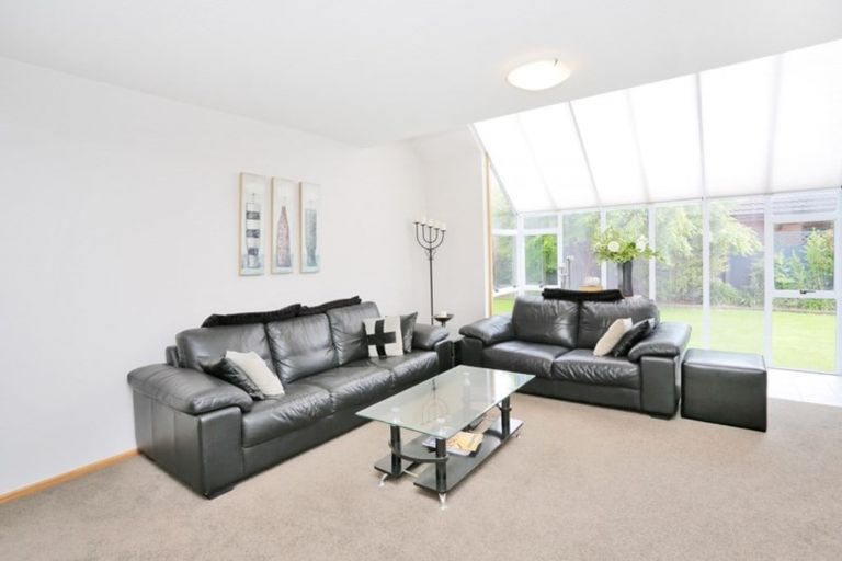 Photo of property in 96 Terrace Street, Rosedale, Invercargill, 9810