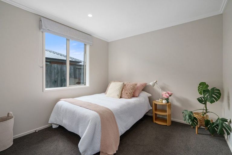 Photo of property in 1 Boyce Crescent, Cambridge, 3434