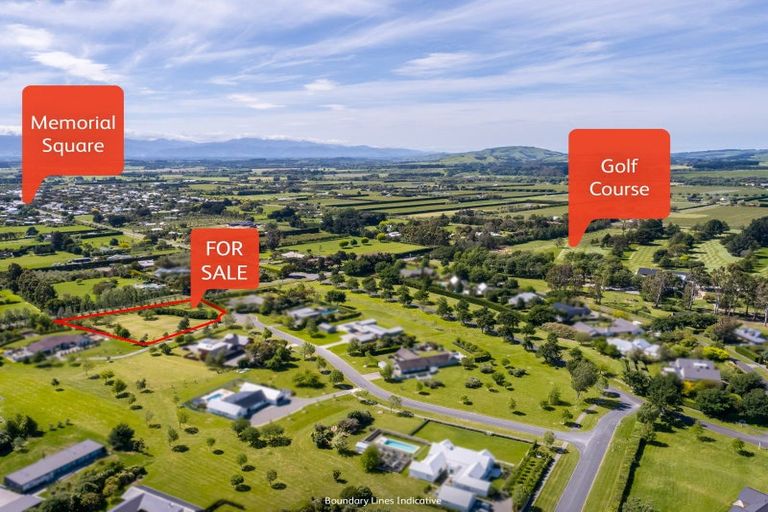 Photo of property in 5 Eagle Place, Martinborough, 5711