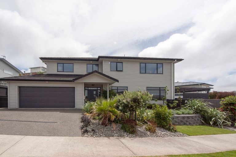 Photo of property in 53 Mauldeth Terrace, Churton Park, Wellington, 6037