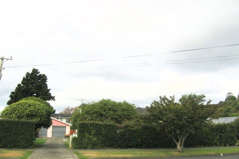 Photo of property in 14 Henry Street, Ebdentown, Upper Hutt, 5018